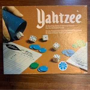 1975 Vintage Yahtzee game nice condition!!